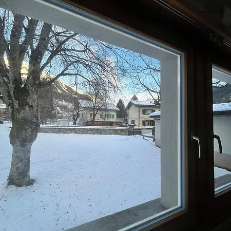 In To Rent For Wef Week 19 Thru 24 Appartement *